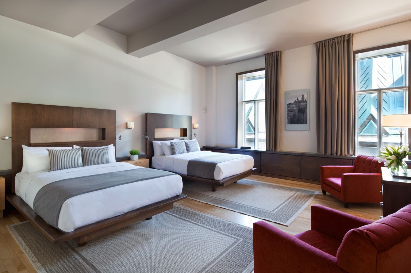 Deluxe Room 2 Queen
