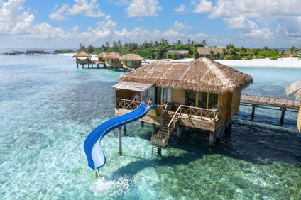 Aqua Suite with Slides