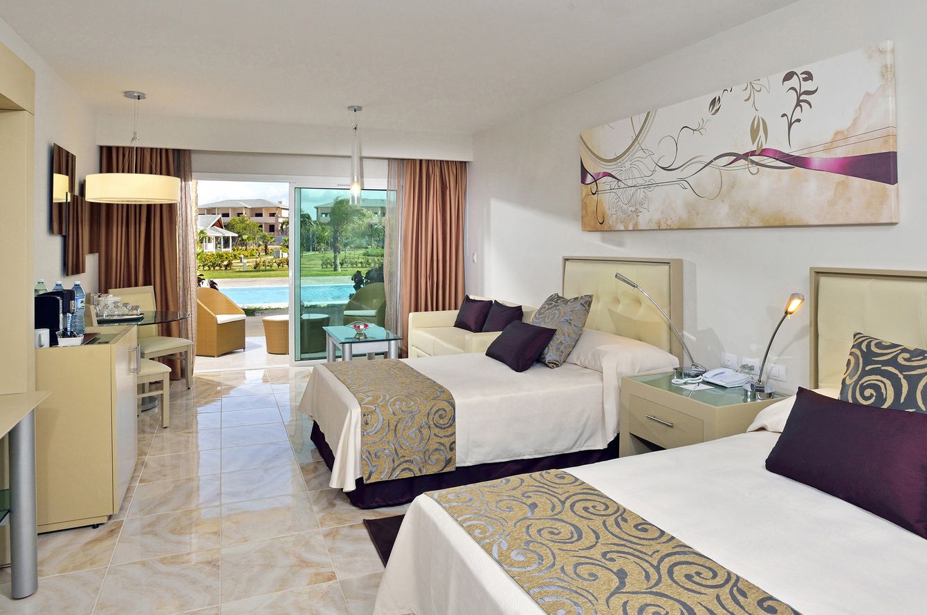 Suite Junior The Reserve Garden Swim-up