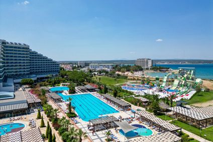 Venosa Beach Resort & Spa