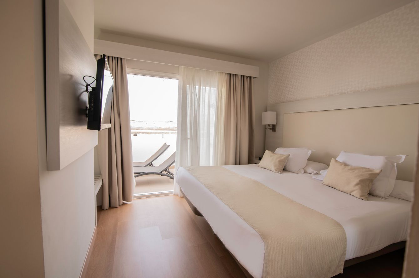 Junior Suite Select