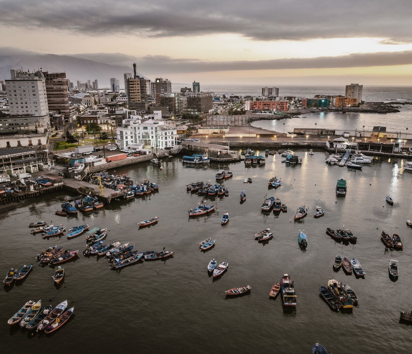 Der Hafen von Iquique ist einer der wichtigsten Chiles.