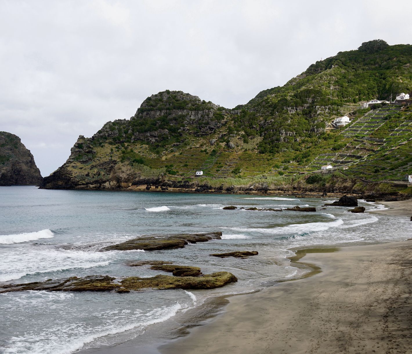 Strand von São Lourenço auf der Insel Santa Maria