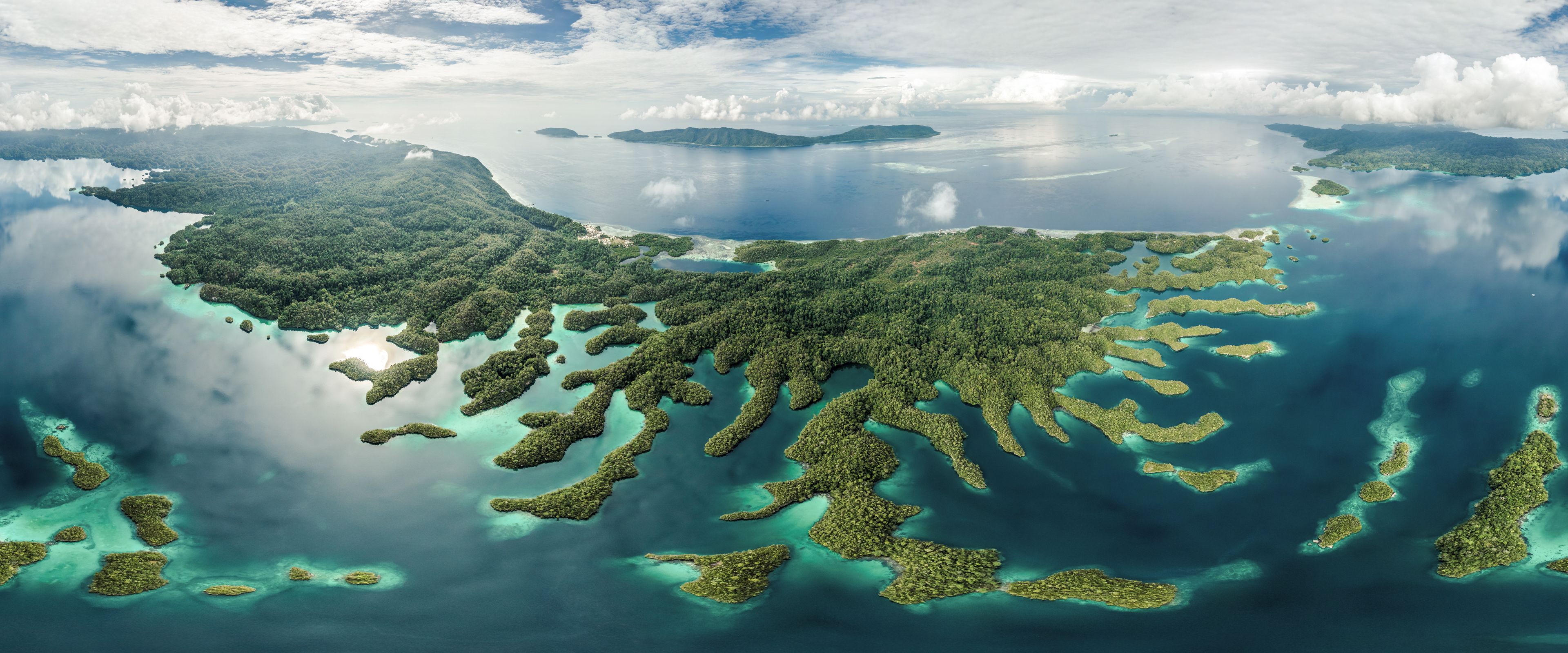 Le labyrinthe des îles Raja Ampat