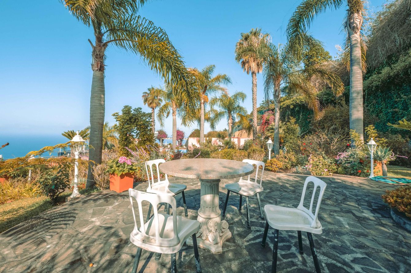 Ocean Gardens Hotel
