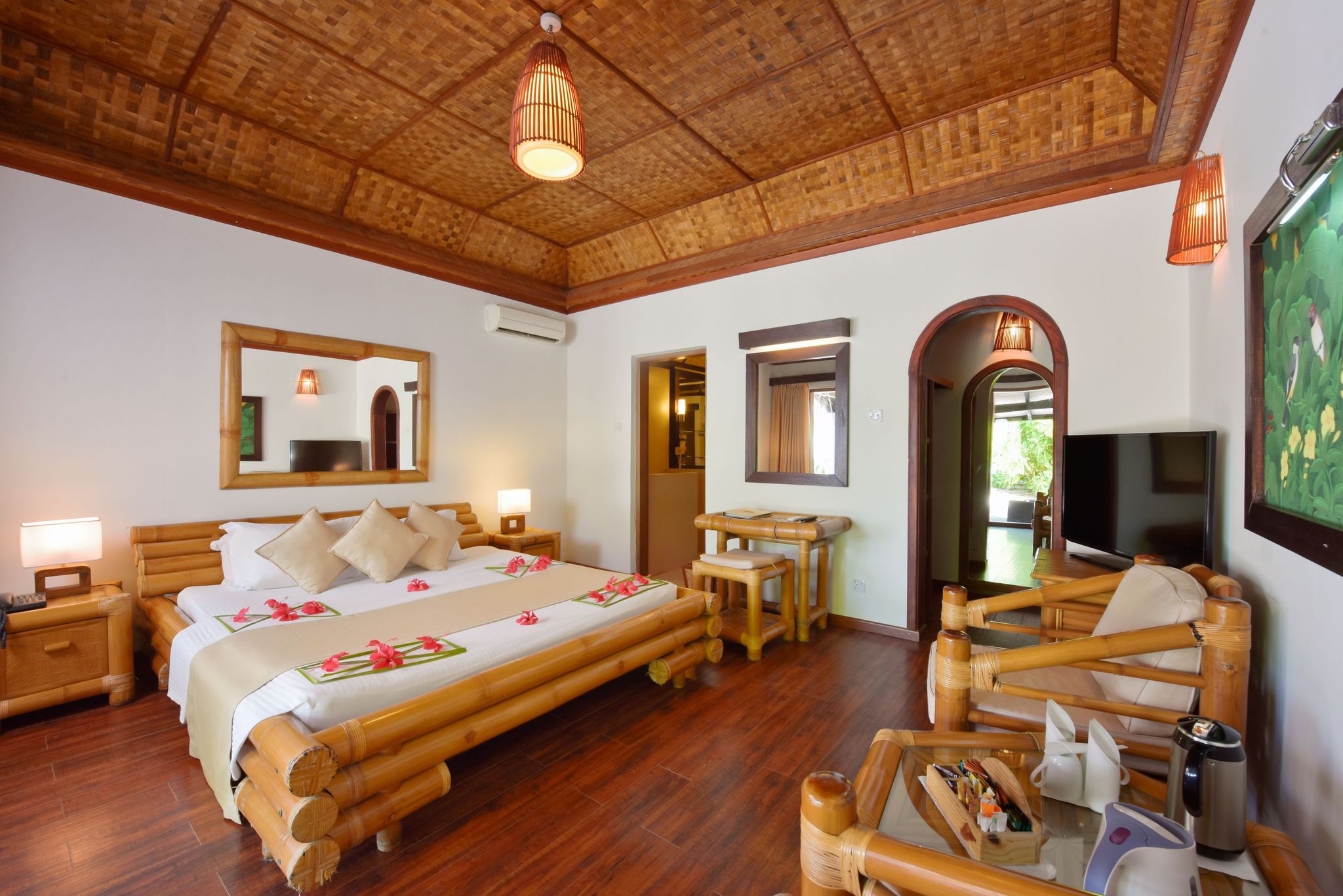 Superior Beach Bungalow