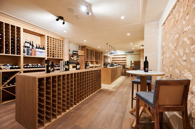 Bar