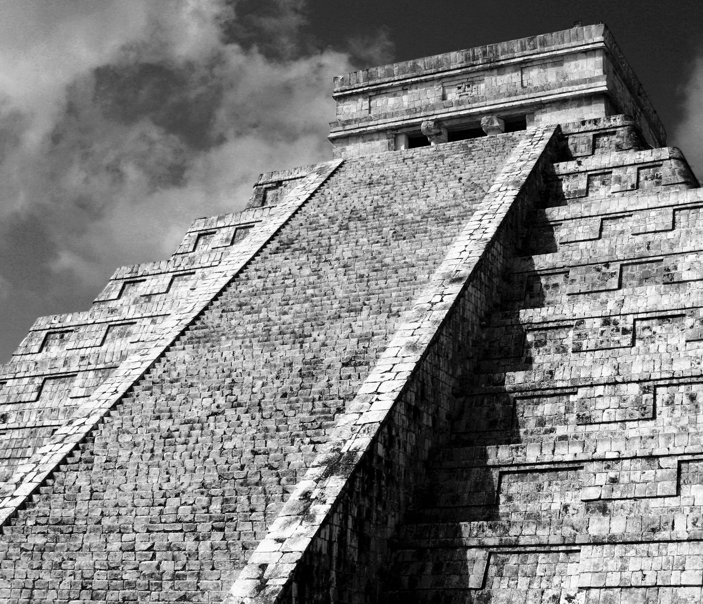 Pyramide des Kukulcan, das Highlight der archäologischen Stätte Chichen Itza