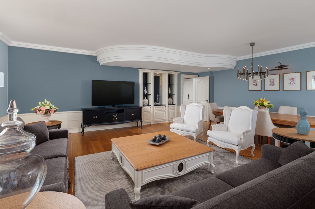 King Suite