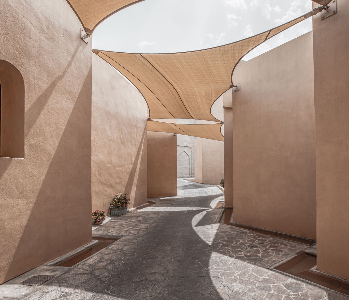 Auf Schattensuche im Katara Cultural Village