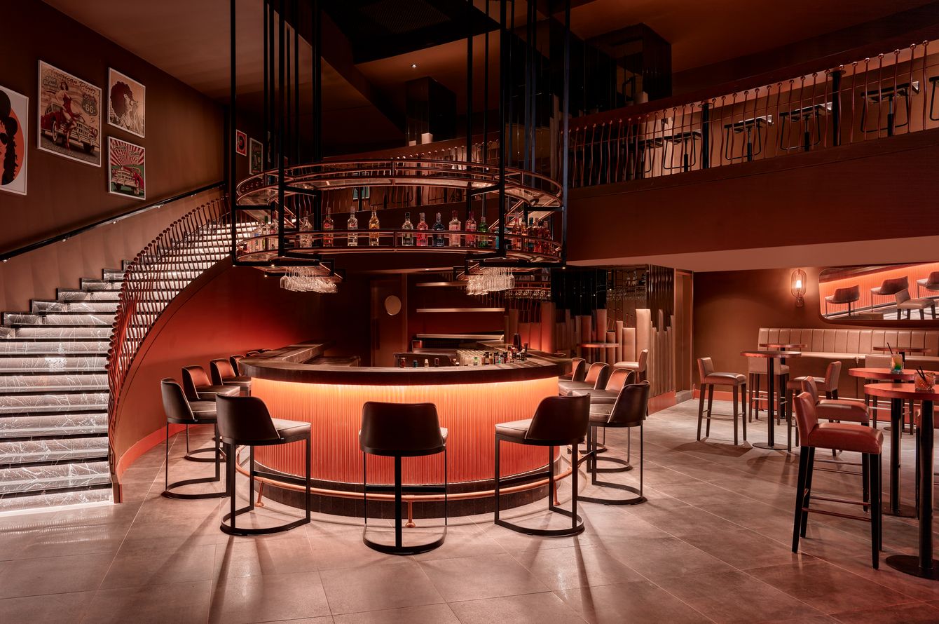 Bar