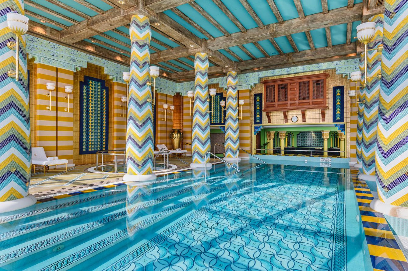 Piscine couverte