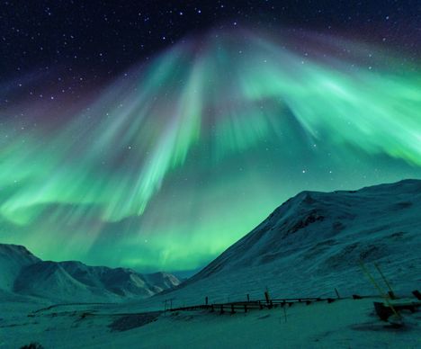 Wo die Nordlichter auf die Brooks Range treffen