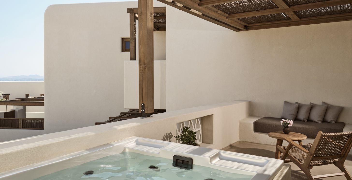 Upbeat Retreat Whirlpool