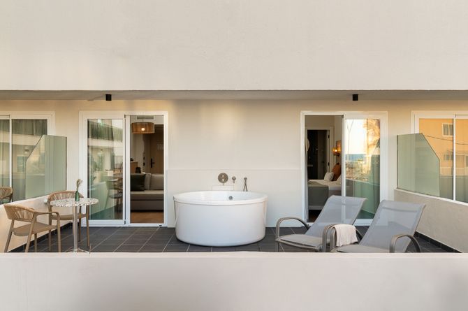 Junior Suite mit Whirlpool