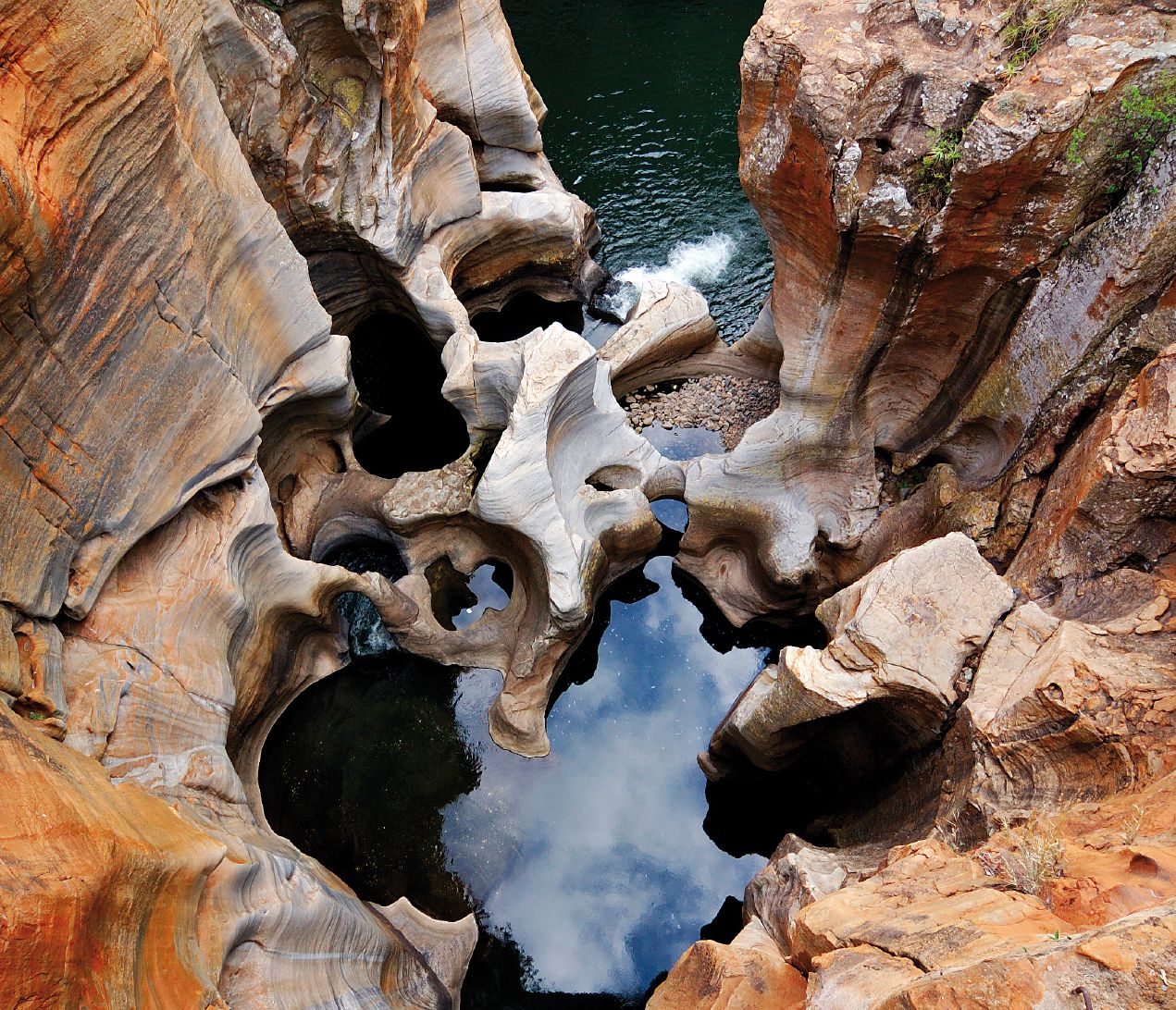 Un panorama à couper le souffle le long de l'une des plus belles routes d'Afrique