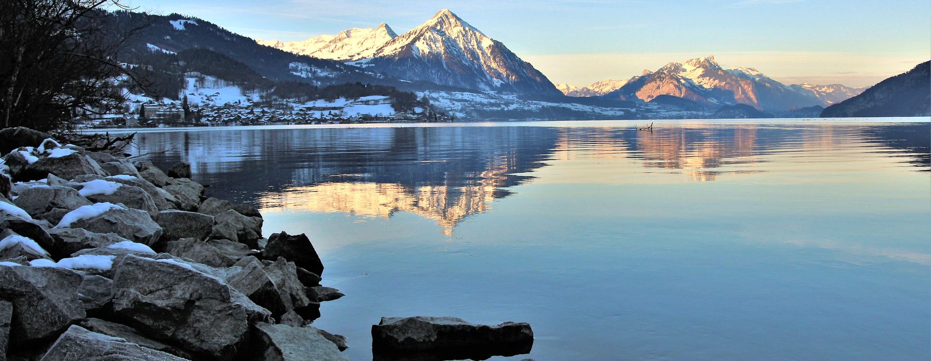 Les rives du lac en hiver