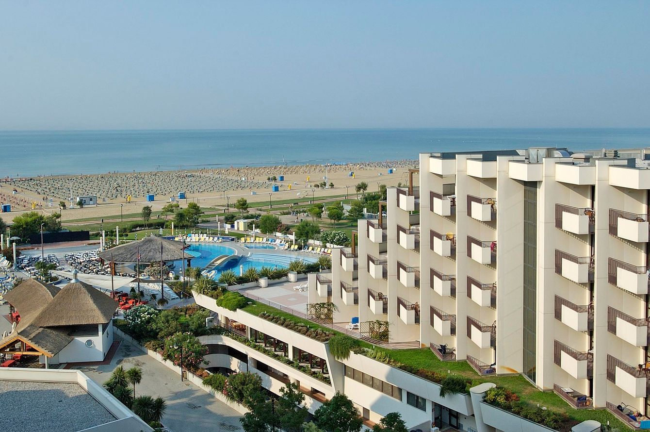 Savoy Beach Hotel