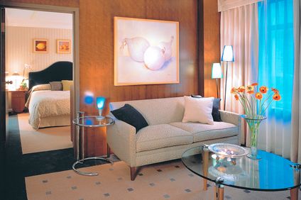 Artist Deluxe One Bedroom Suite