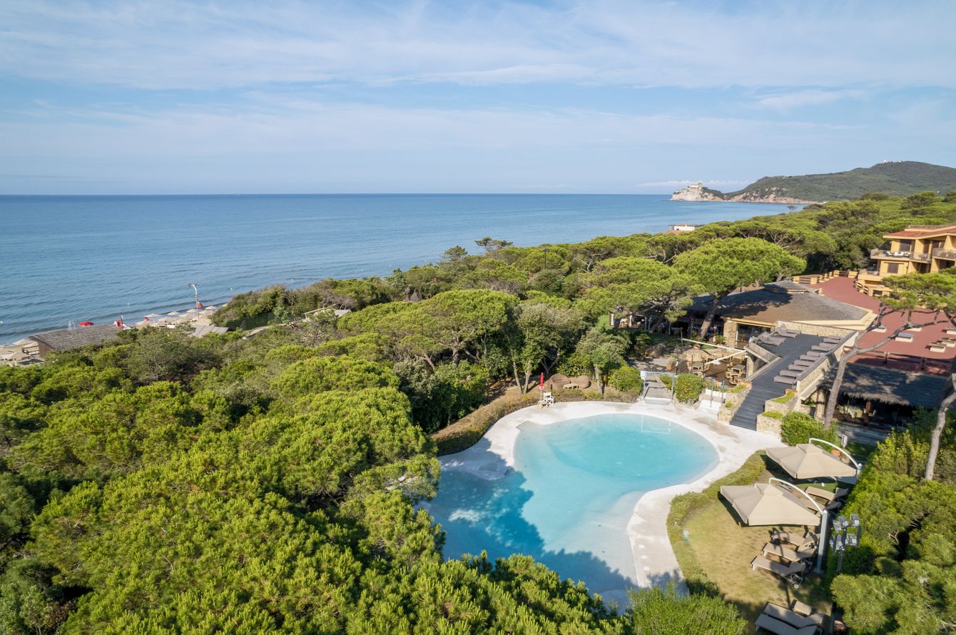 Roccamare Resort
