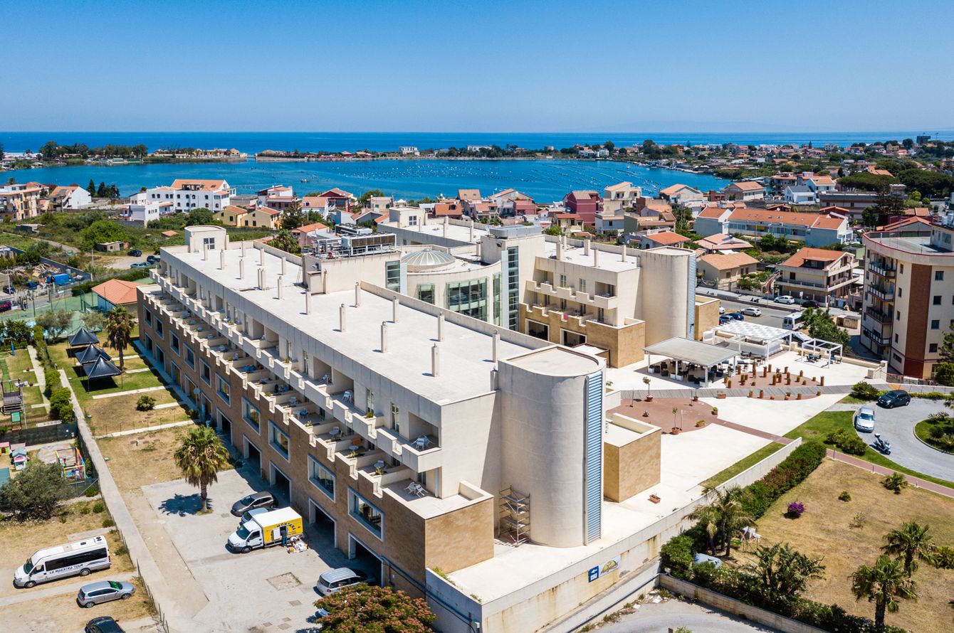 Capo Peloro Resort