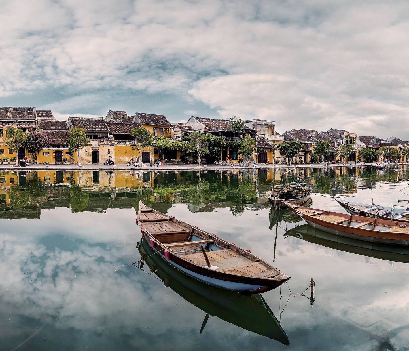 Das äusserst charmante Städtchen Hoi An mit seinen historischen Gebäuden am Flussufer