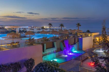 Kresten Royal Euphoria Resort