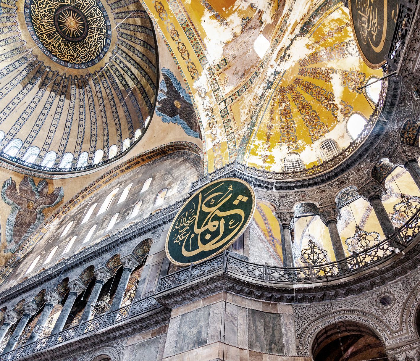 Splendeurs du savoir-faire byzantin dans la plus grande basilique du monde, Aya Sofia