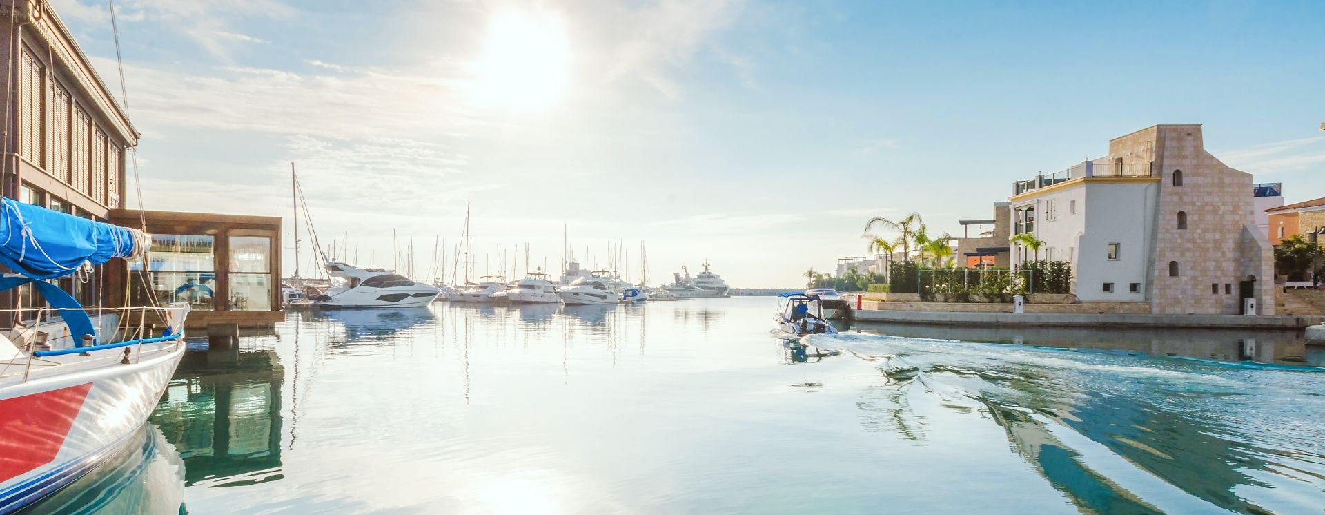Blick auf den Jachthafen