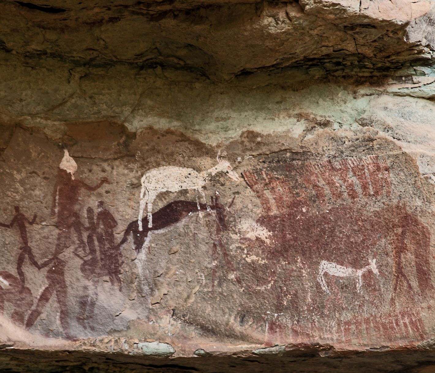 Bushman-Felsmalerei bei den Drakensbergen in Südafrika