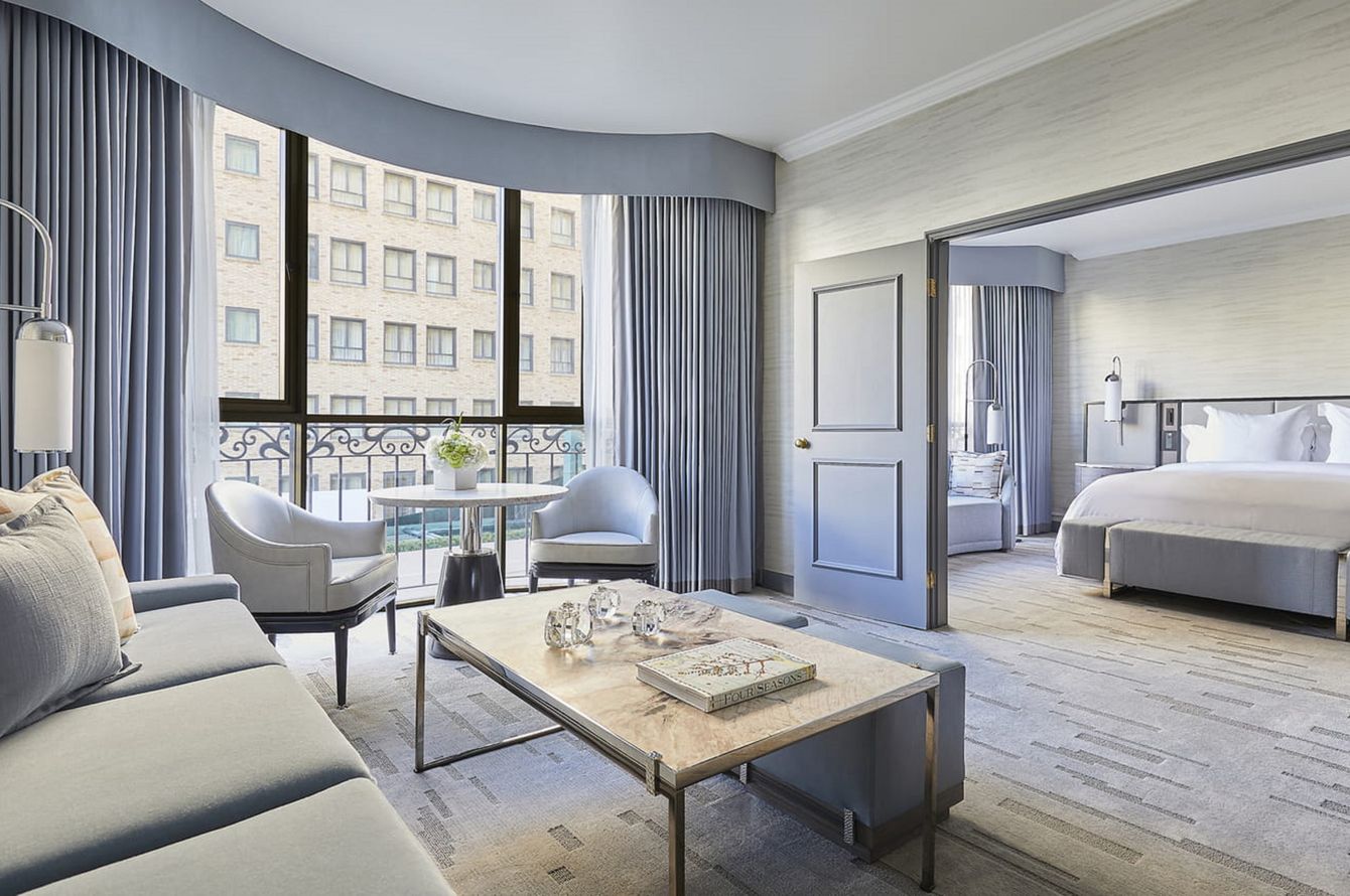 One-Bedroom Beverly Suite