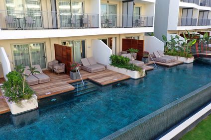 Doppelzimmer Deluxe Garden Swim-up