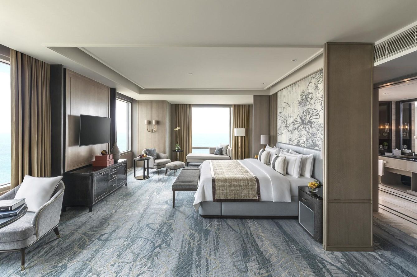 ShangriLa Suite