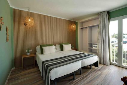 Superior Appartement mit Poolblick