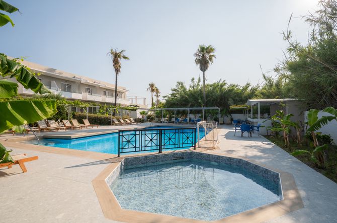 Piscine extérieure