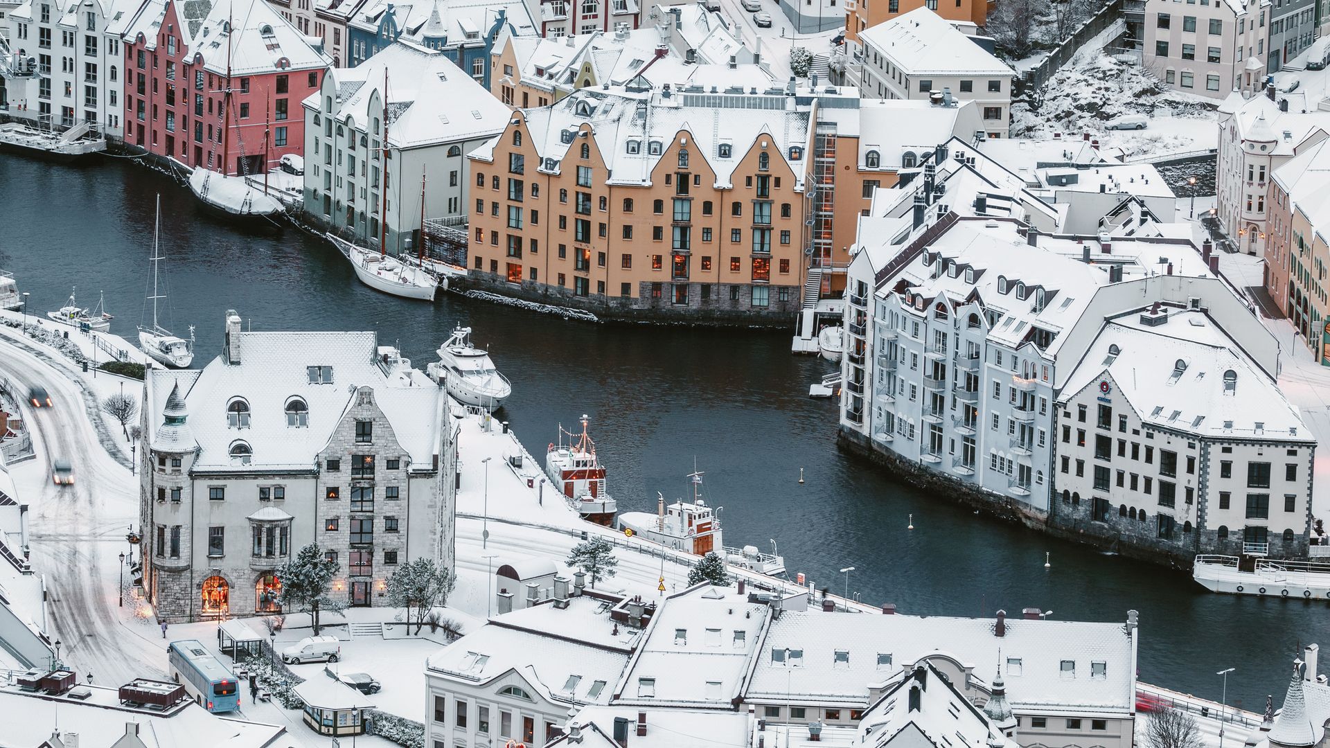 Winterliches Alesund