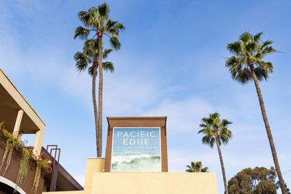 Pacific Edge Hotel