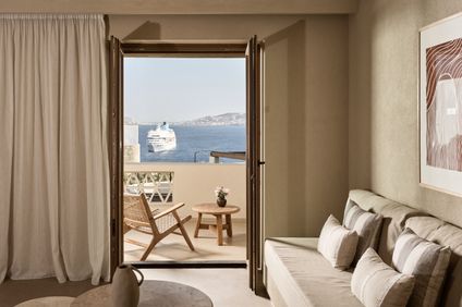 Upbeat Retreat Whirlpool