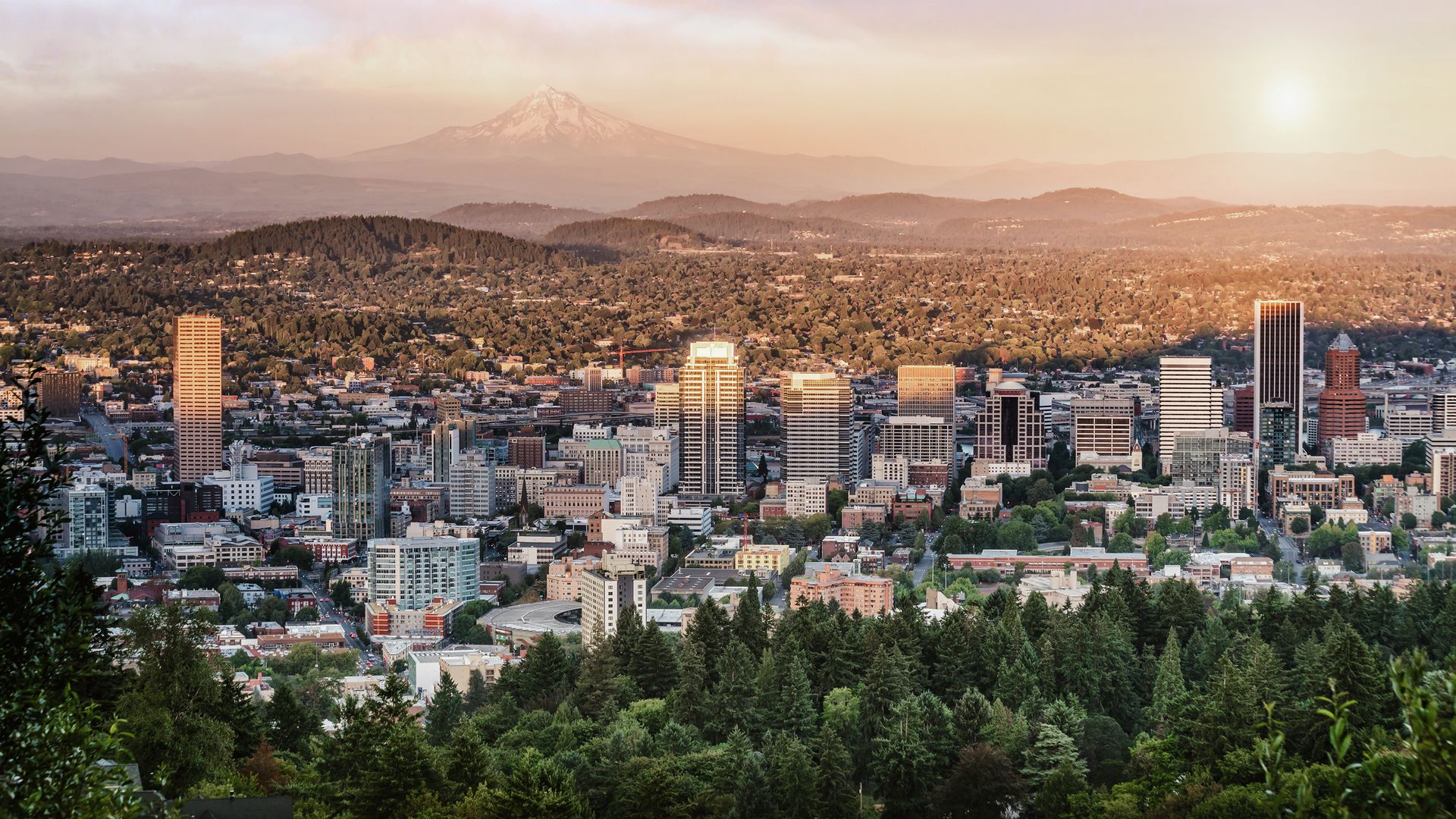 Portland liegt vor einer atemberaubenden Naturkulisse.