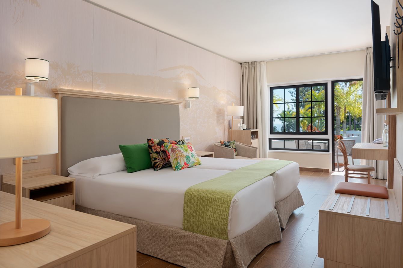 Suite (Pura Vida)