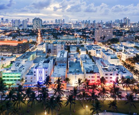 Miami, pulsierend und unterhaltsam.