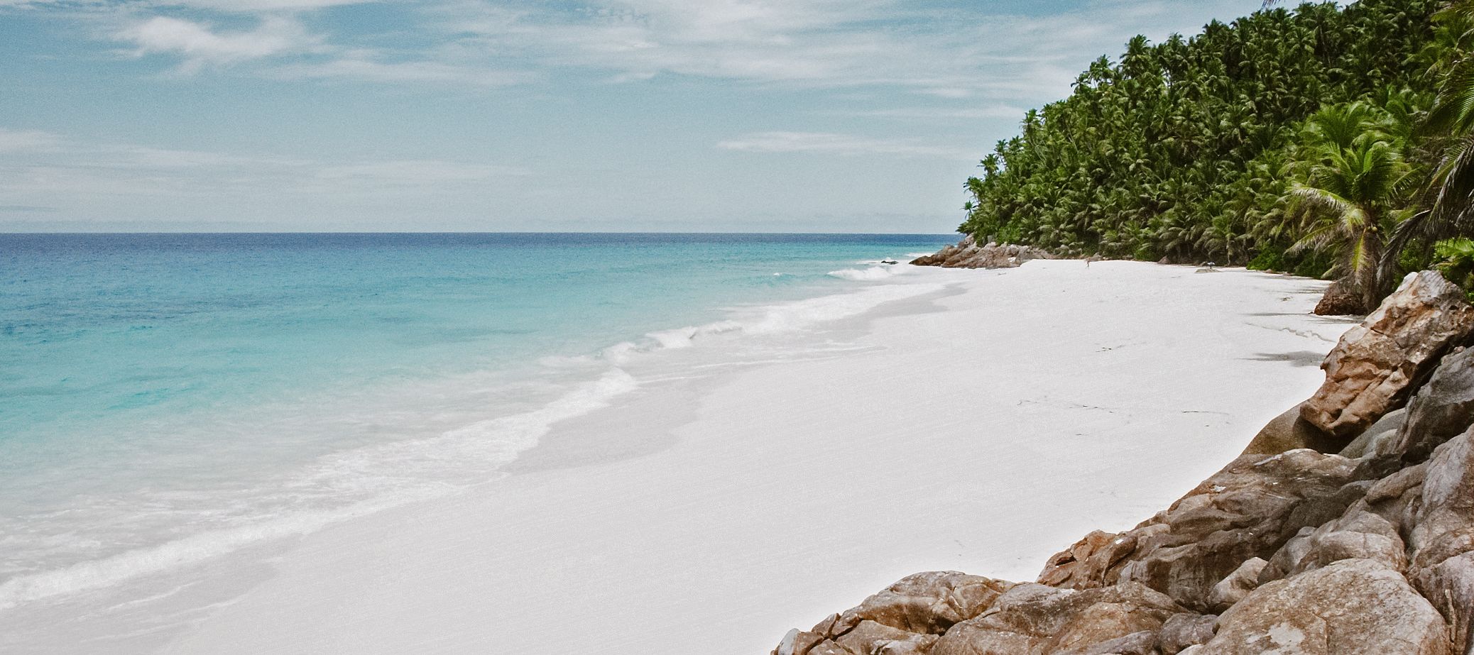 Anse Victorin ist einer der sieben Strände von Frégate.