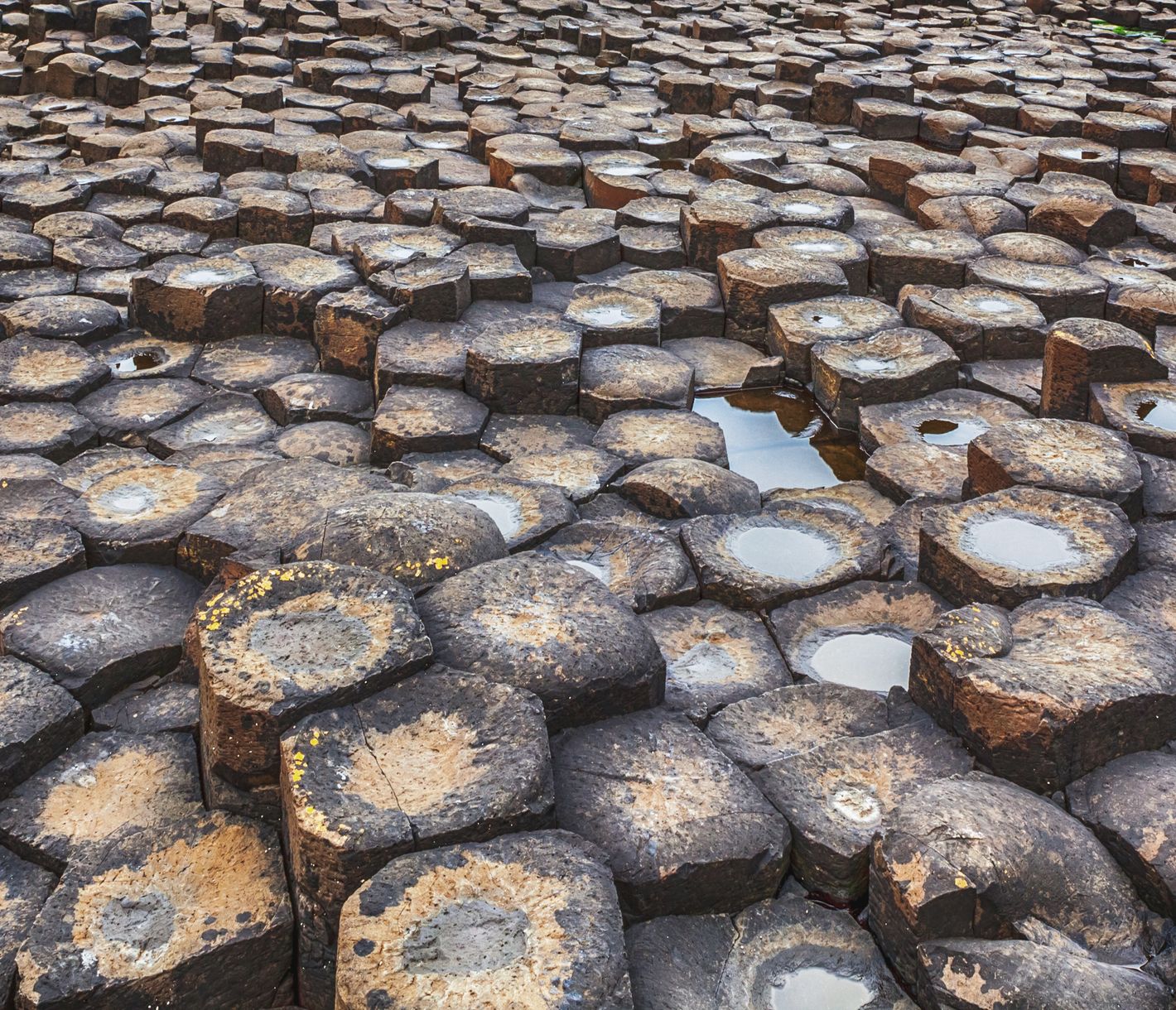 Mysteriöse Basaltsäulen