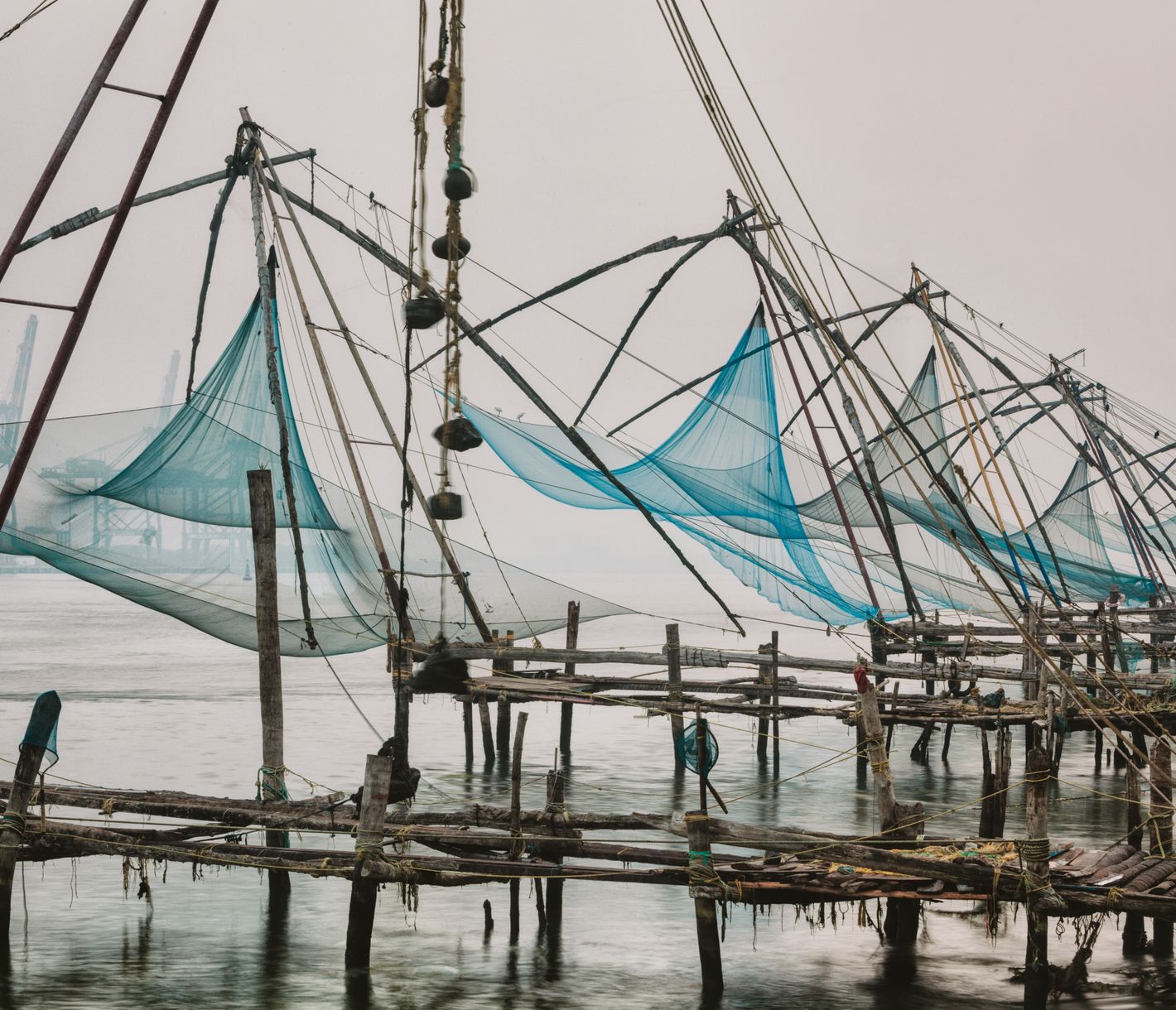 Chinesische Fischernetze in Kochi – Jahrhunderte alt und immer noch in regem Betrieb