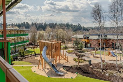 LEGOLAND® Feriendorf – Waldabenteuer Lodge