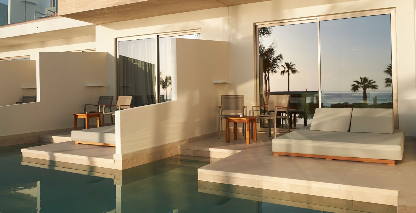 Doppelzimmer Deluxe Swim-up Meersicht