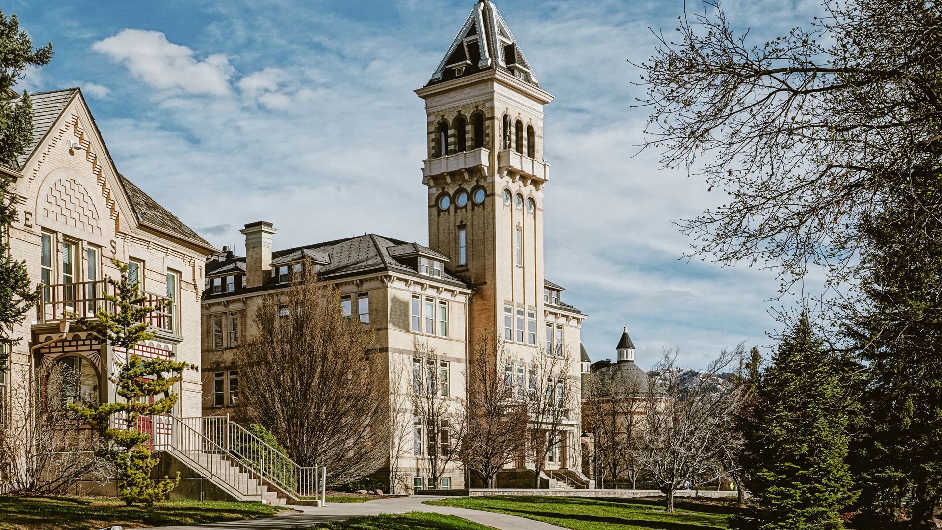 Der malerische Campus der Utah State University in Logan