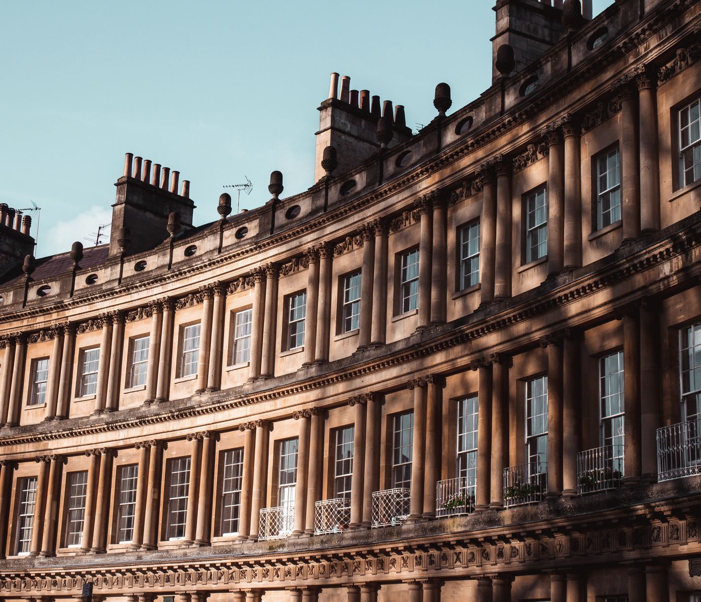 Symmetrische Architektur