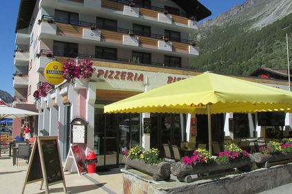 Matterhorn Inn, Täsch