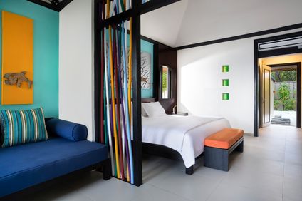 Beachfront Jet Pool Villa